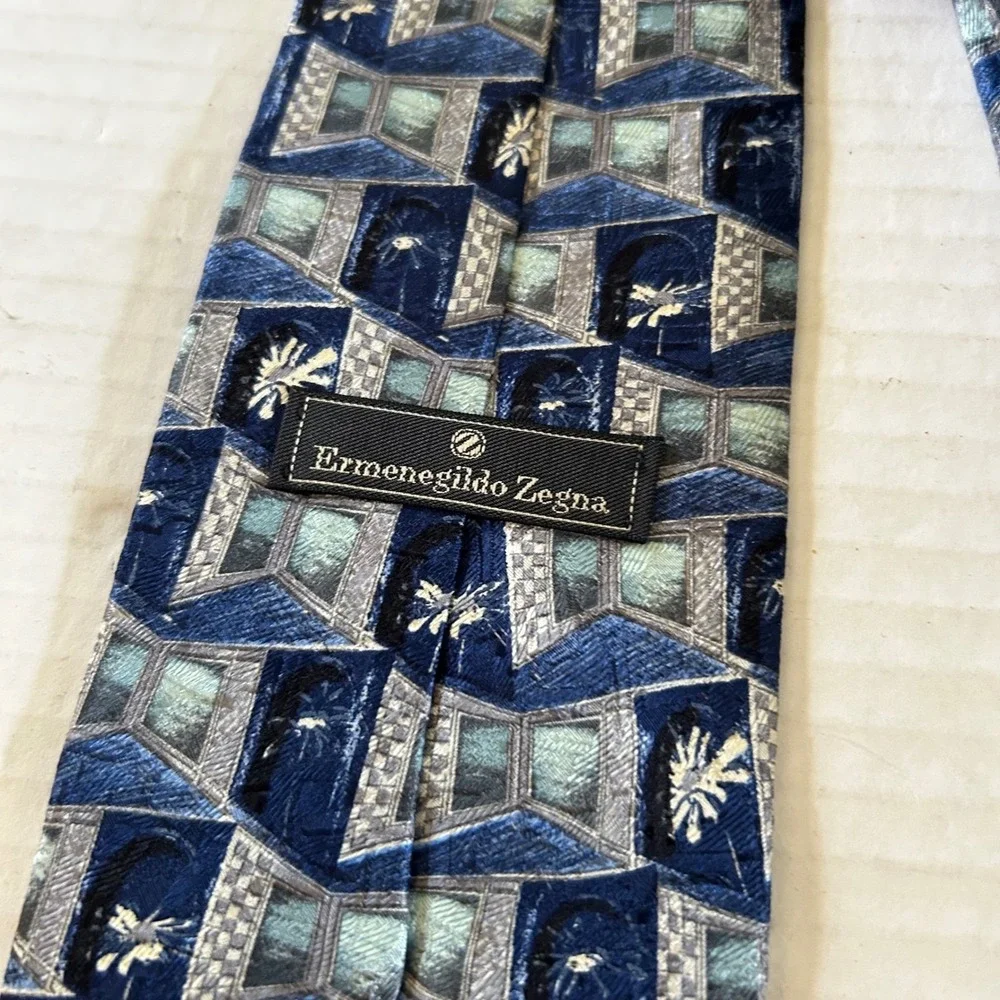 Ermenegildo Zegna Silk Tie Blue Silver Geometric Disegno Esclusivo Made in Italy